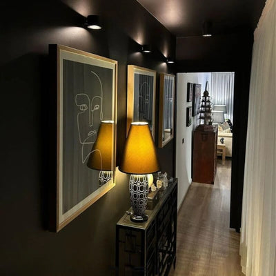OrbitGlow™ — Foco LED inalámbrico 360°