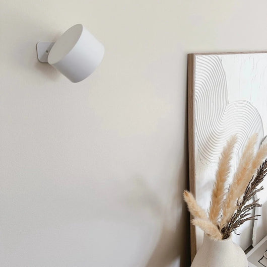 OrbitGlow™ — Foco LED inalámbrico 360°