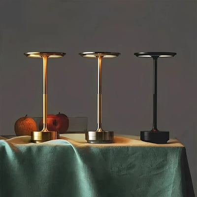 Aurelia™ — Lámpara de mesa inalámbrica